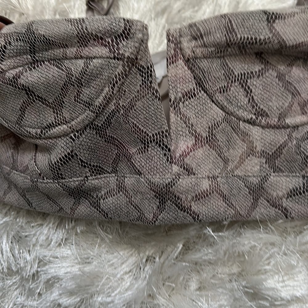 Snake-print crop top - Picture 2 of 2